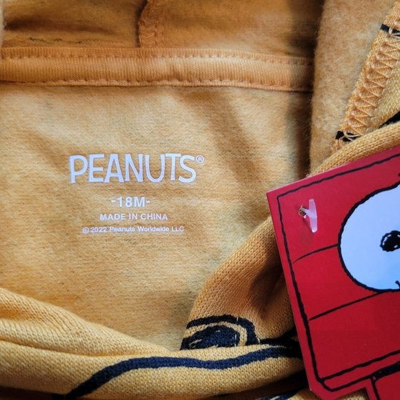NWT - Snoopy and Woodstock hoody, 18M - Picture 3 of 4